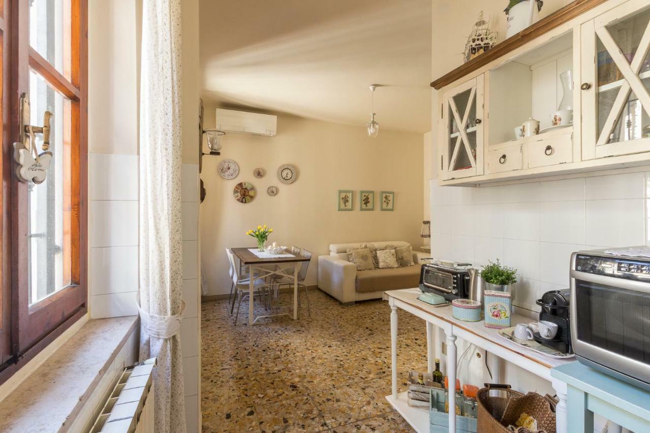 Appartamento Casa Laura Firenze Esterno foto